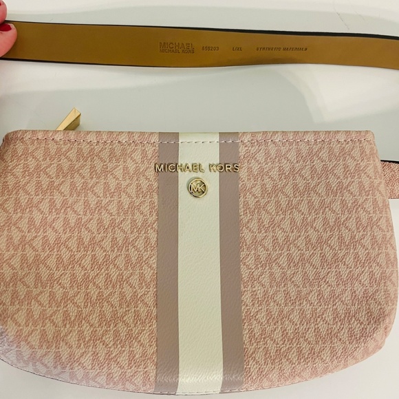 MICHAEL KORS Signature Stripe Fanny Pack/ Crossbody Bag, Pink w/ MK Logo - NWT - Picture 11 of 16